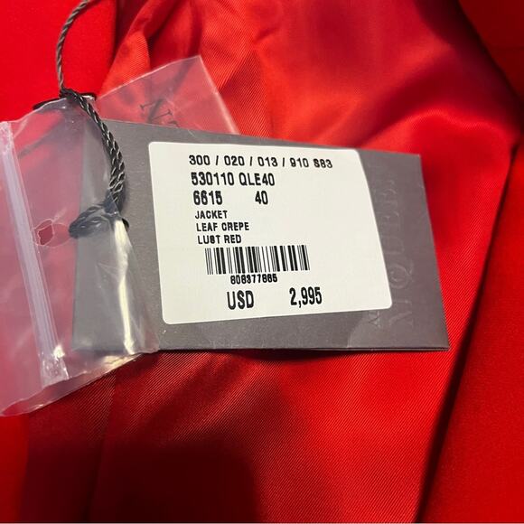 Alexander McQueen red suit jacket and pants NEW 2 piece size small NWT - Picture 12 of 16